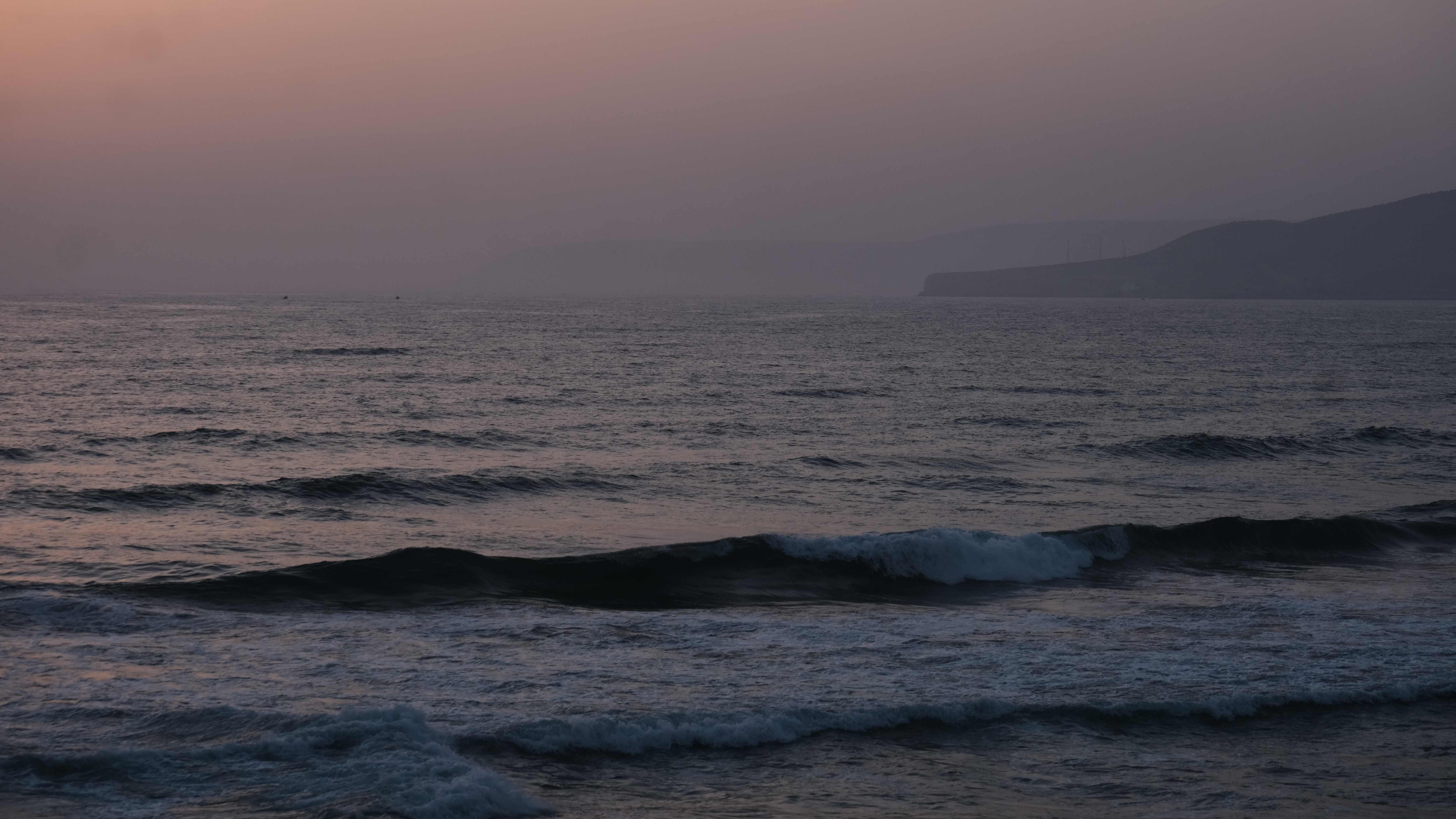 Eternal Waves